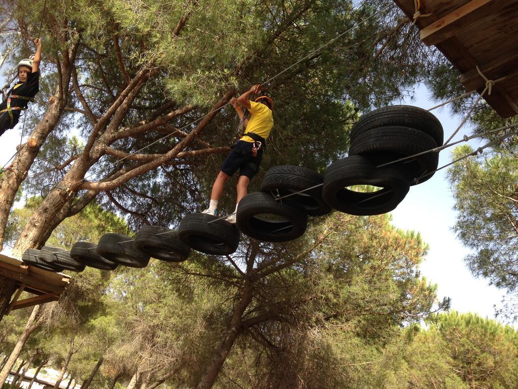 Camping Sierra De Las Nieves Yunquera Exteriér fotografie